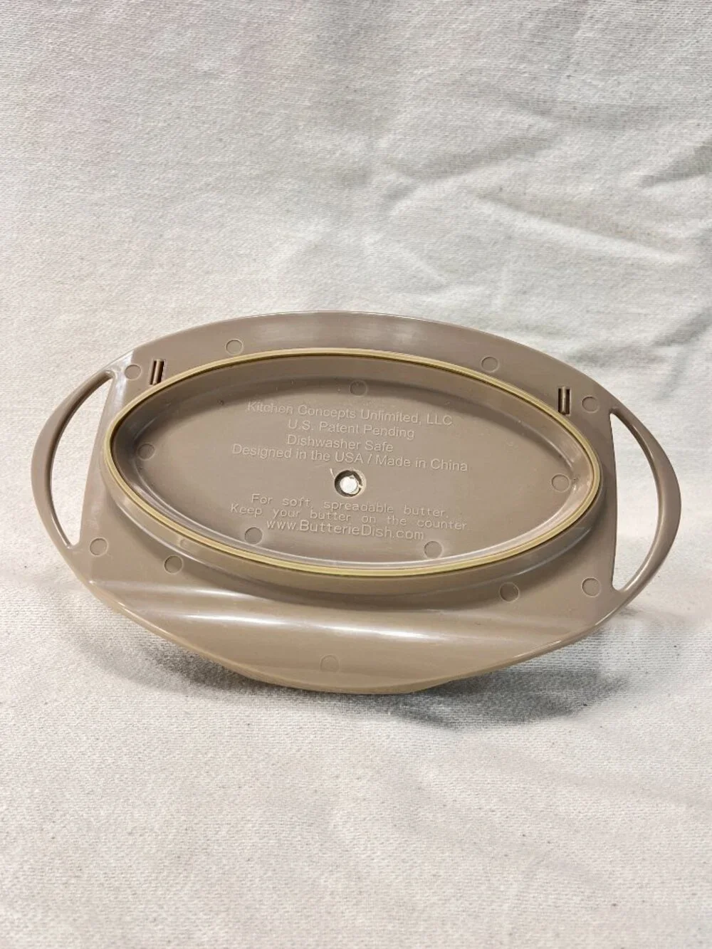 Butterie [Ivory] Flip Top Lid Butter Dish Kitchen Concepts Unlimited